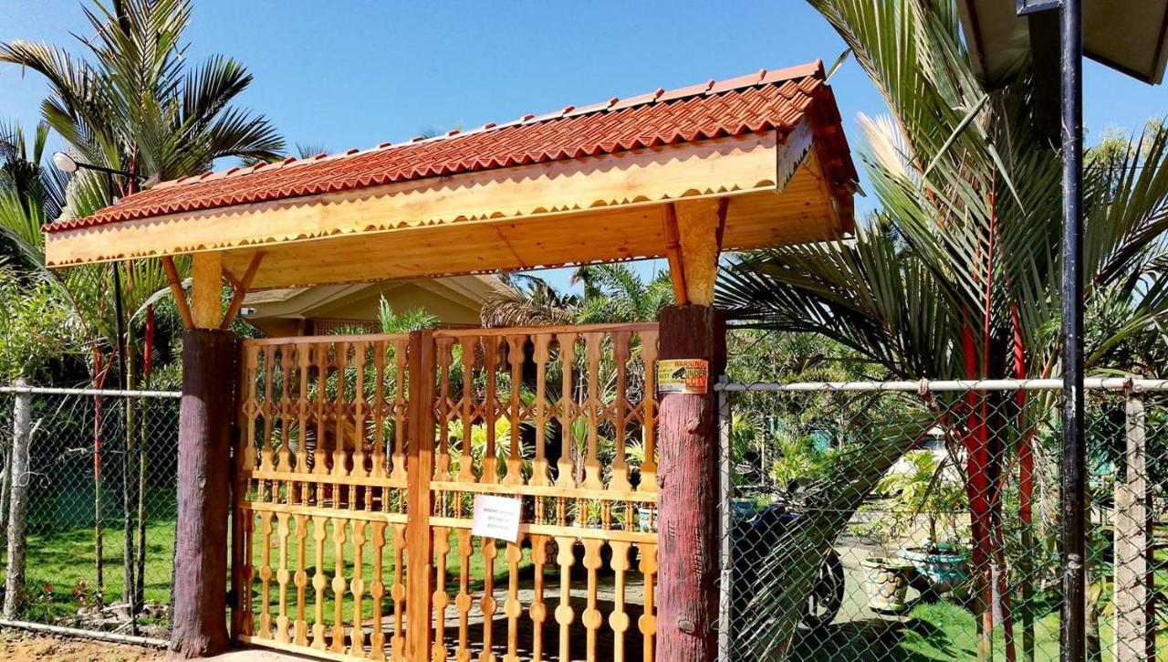 Sea View Resort Kallady Dış mekan fotoğraf